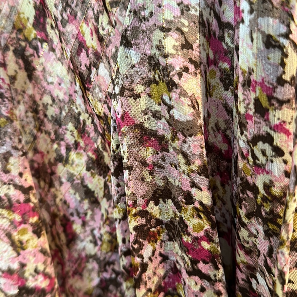 Astr Floral Midi Dress in Pink and Cream - Picture 10 of 10